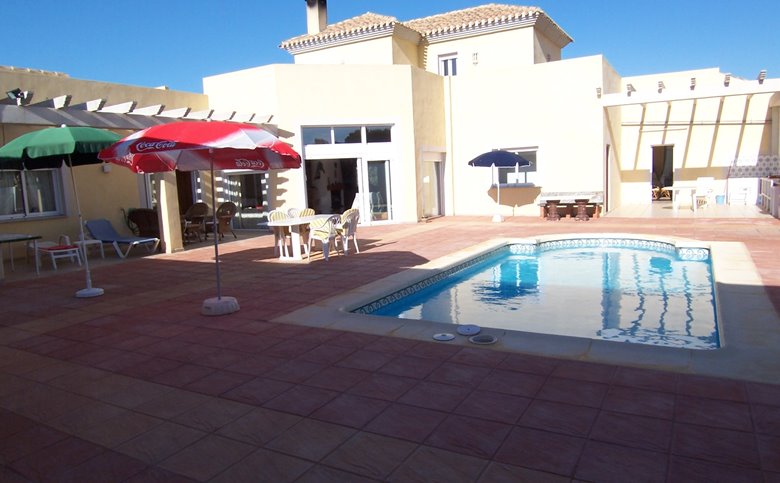 CHALET LOS BELONES - LAS BARRACAS Nº 52 - REF 184