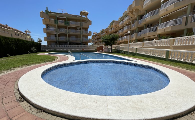 V.F.M. AREA 7, ESC. 3, 2º 23 - REF 619